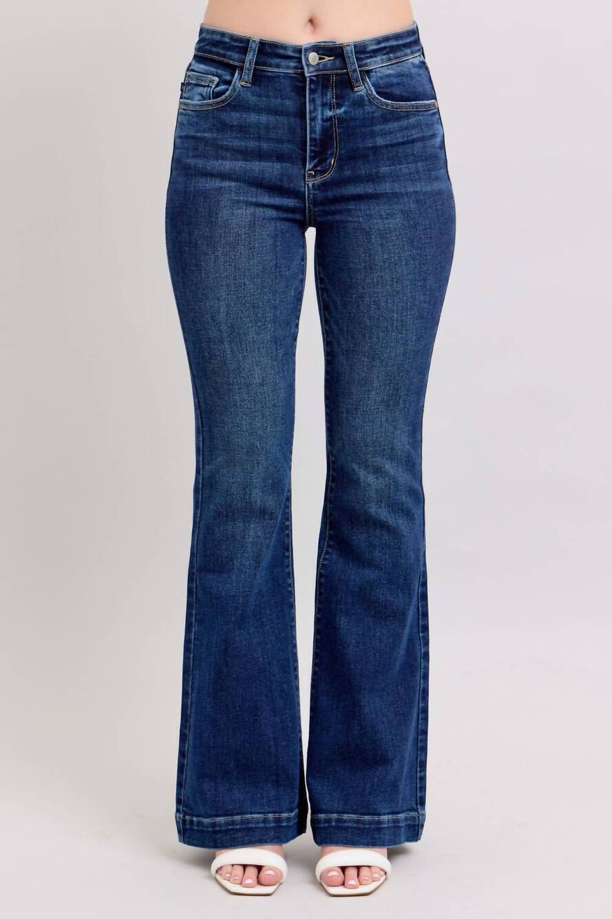 NEW JUDY BLUE high rise flare jeans in blue